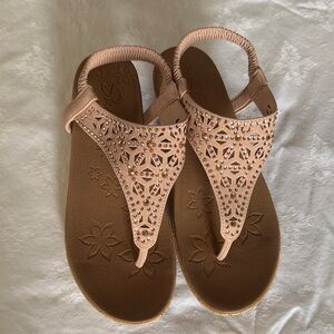 Skechers Brie-Daily wedge Women's Sandals in Light Pink and Brown